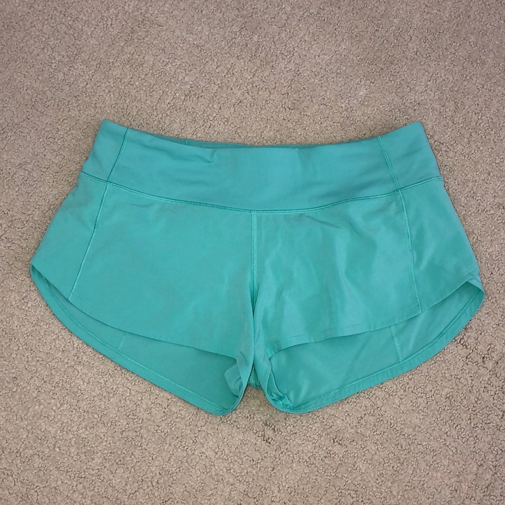 Lulu Lemon Speed Up Short 2.5 inch